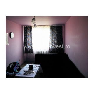 Apartament cu 3 camere in zona Borsecului, Oradea V0898